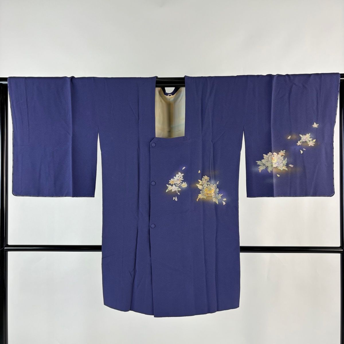  道行 身丈88.5 cm 裄丈65.5 M 和装コート 角衿 落款 牡丹 菊 金銀彩 ぼかし 青紫 正絹 秀品 羽織 着物 浴衣