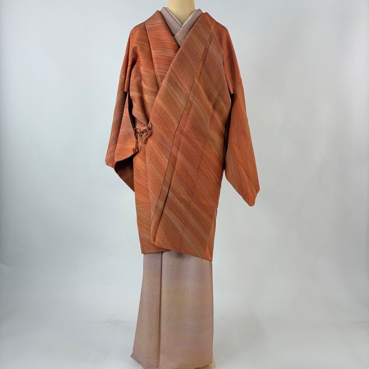 道中着 身丈97.5 cm 裄丈64 M 和装コート 落款 斜縞 幾何学模様 オレンジ 正絹 秀品