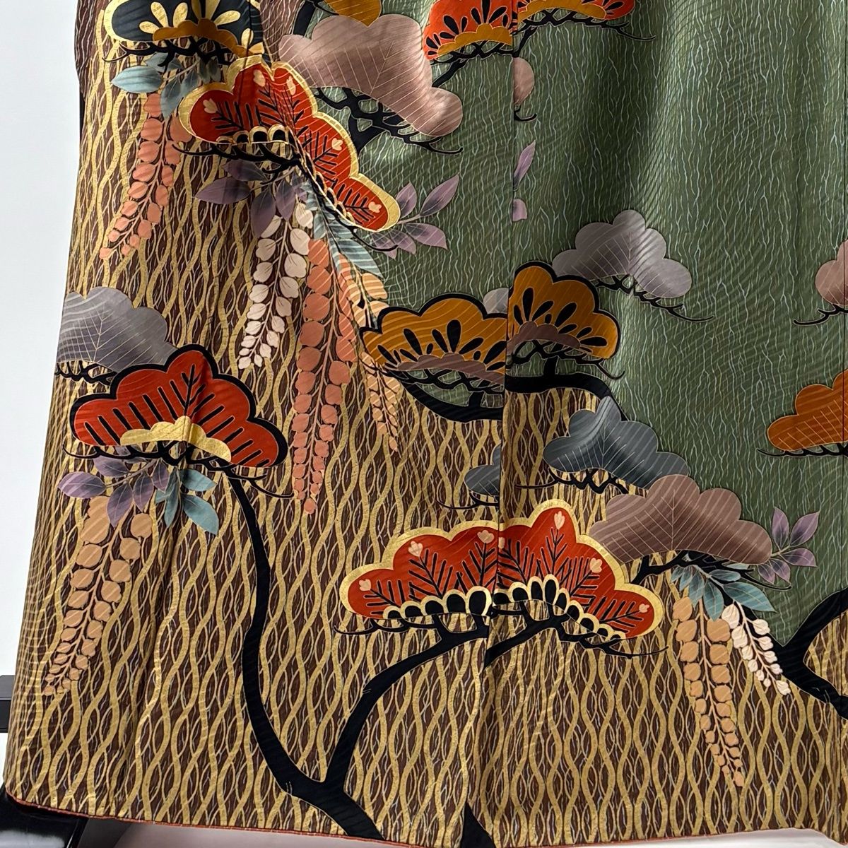 振袖 身丈166.5 cm 裄丈69.5 L 袷 笠松 藤 金糸 金彩 茶色 正絹 秀品