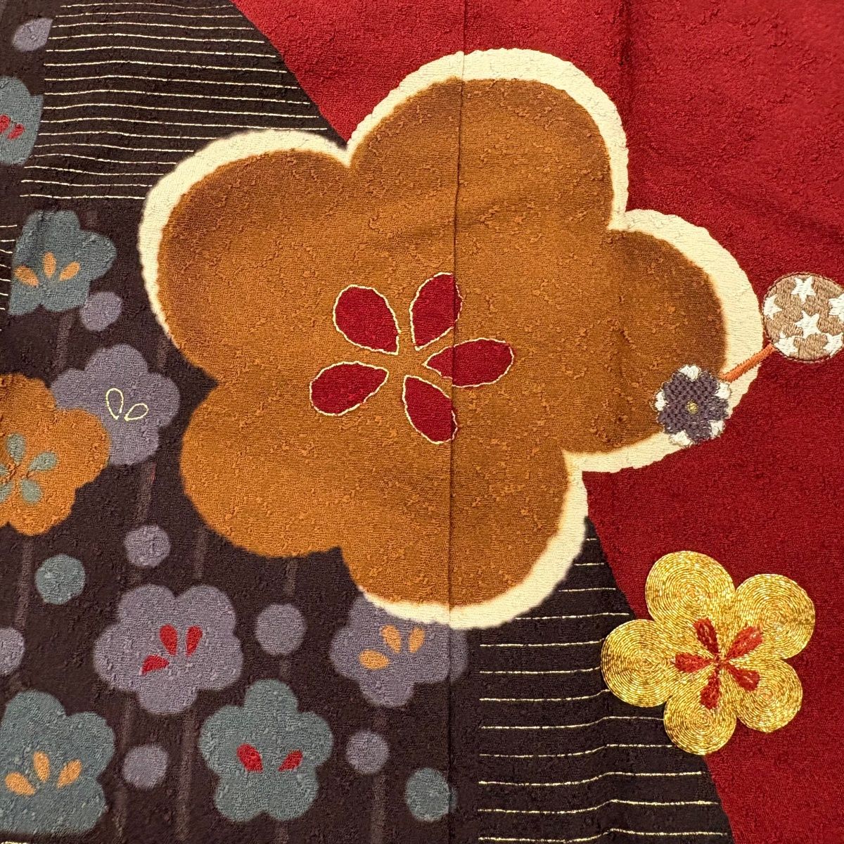  振袖 身丈165 cm 裄丈66 M 袷 梅 折り鶴 金糸 刺繍 赤茶 正絹 秀品 振袖 着物