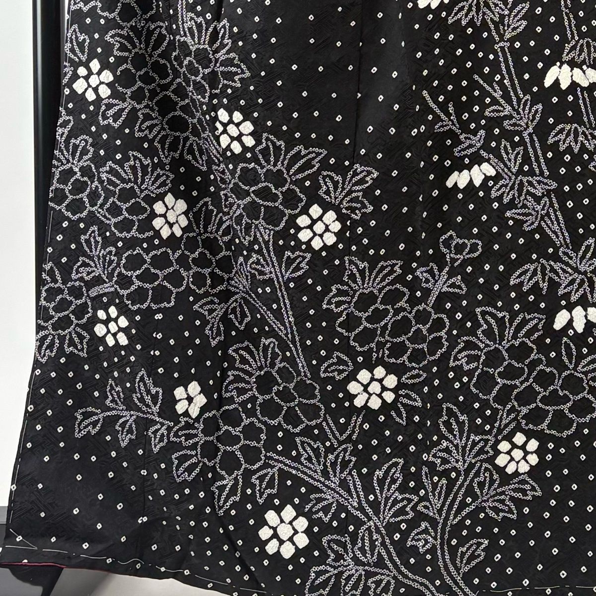 訪問着 身丈164 cm 裄丈67 M 袷 草花 竹 絞り 黒 正絹 秀品