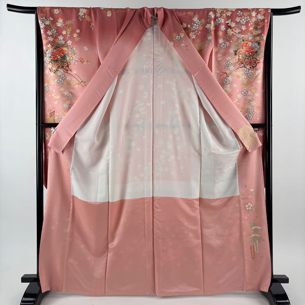 振袖 名品 身丈168cm 裄丈70.5cm 正絹 【中古】 振袖 身丈168cm 裄丈70.5cm 正絹 名品 【中古】の通販 by バイセル