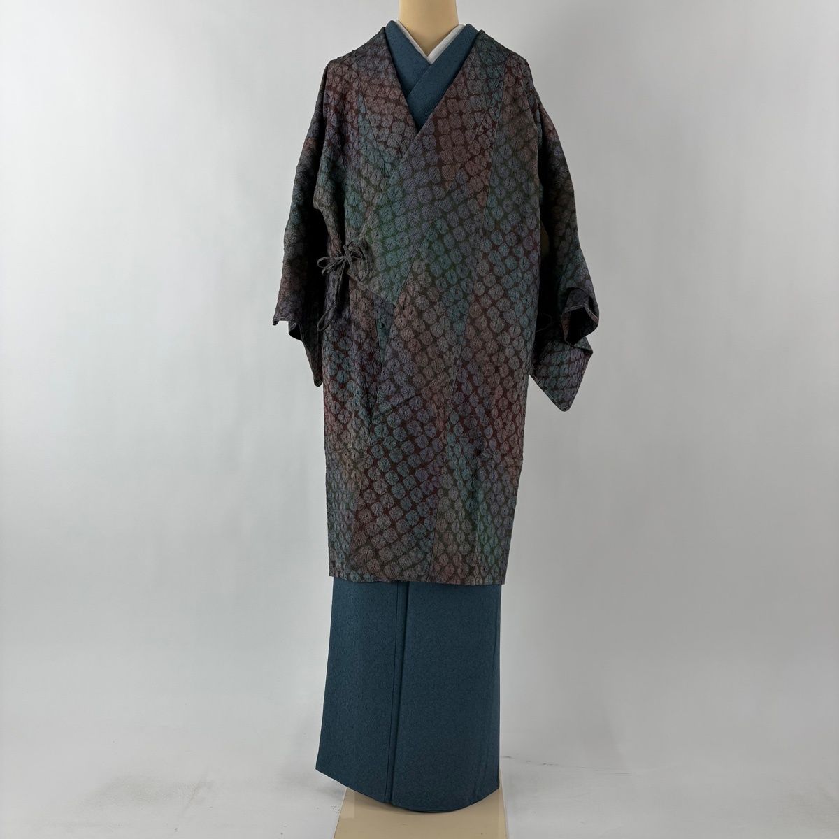 道中着 身丈98.5 cm 裄丈65 M 和装コート 着物衿 紬地 幾何学 絞り 赤紫 正絹 秀品