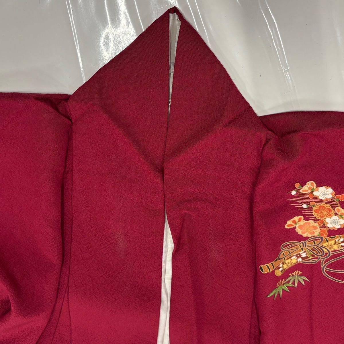  振袖 身丈161 cm 裄丈65 M 袷 花車 鴛鴦 金糸 金彩 えんじ色 正絹 秀品 振袖 着物