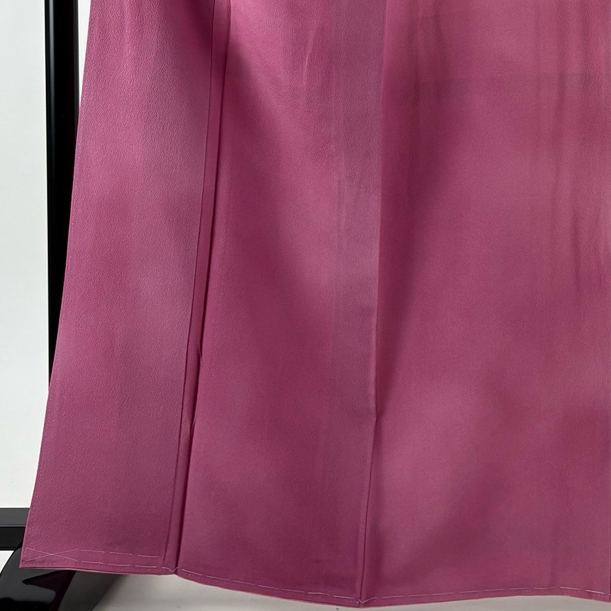 小紋 身丈165 cm 裄丈68 L 袷 斉藤三才 落款 ぼかし柄 ピンク 正絹 秀品 一つ紋