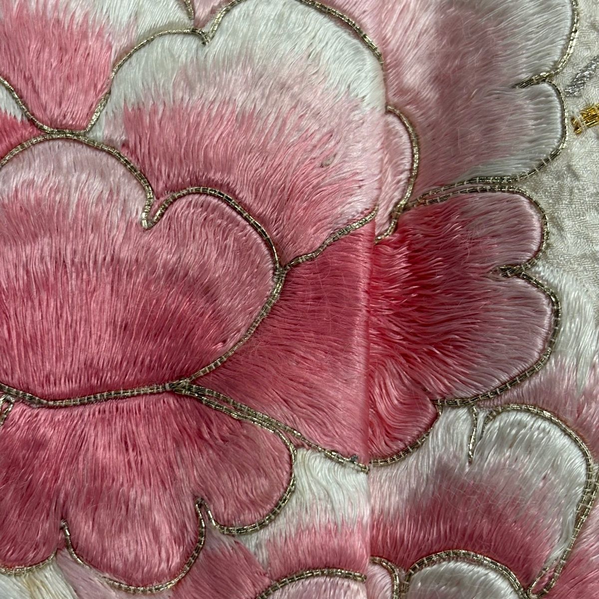  振袖 身丈159.5 cm 裄丈65 M 袷 文箱 草花 金銀糸 絞り クリーム 正絹 秀品 振袖 着物