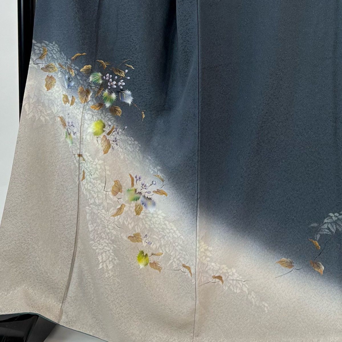 付下げ 身丈165.5 cm 裄丈67 M 袷 落款 枝花 金銀彩 ぼかし 深緑 正絹 秀品