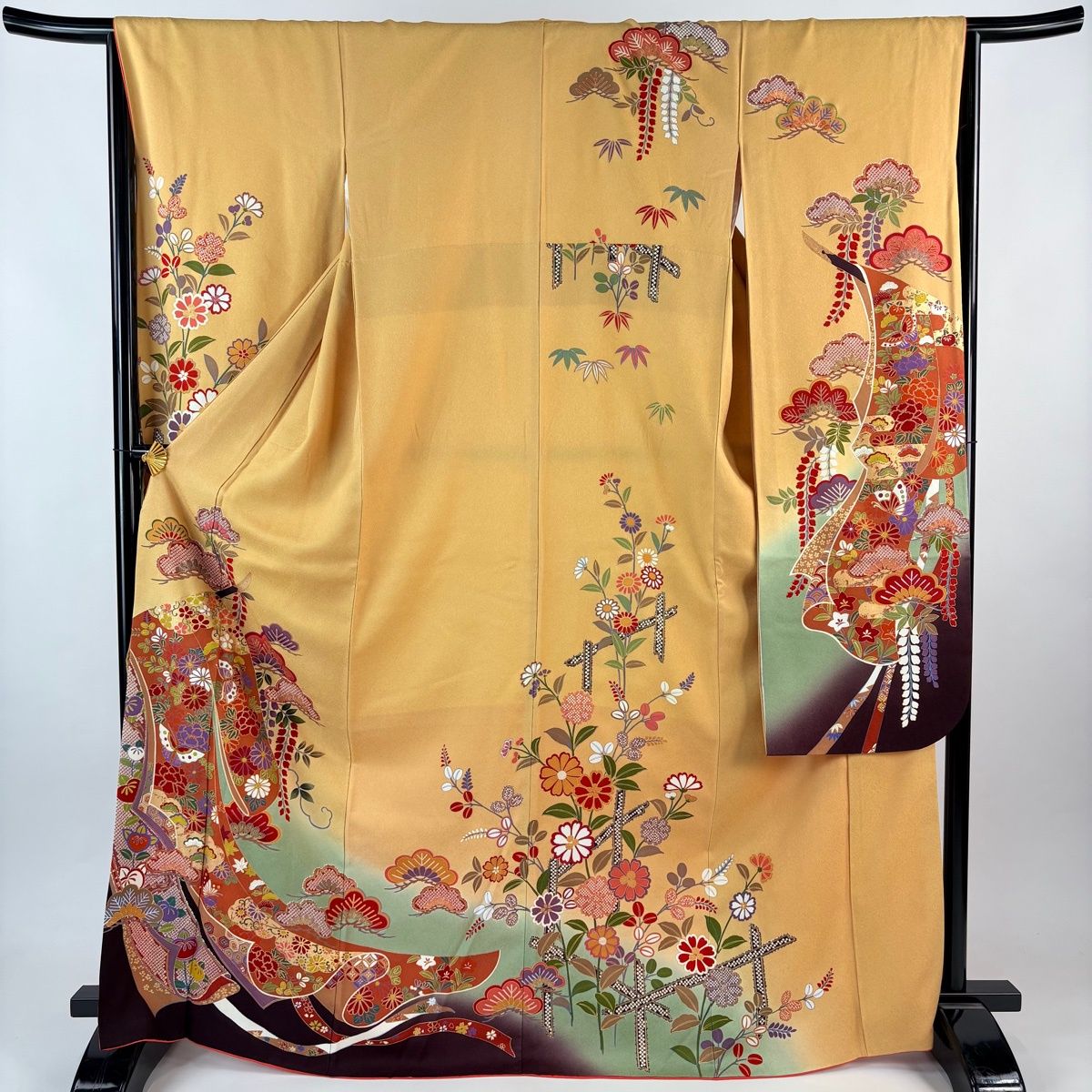 振袖☆成人式【正絹】☆身丈167 ☆黄土色系　★中古 振袖☆成人式【正絹】☆身丈167 ☆黄土色系☆中古