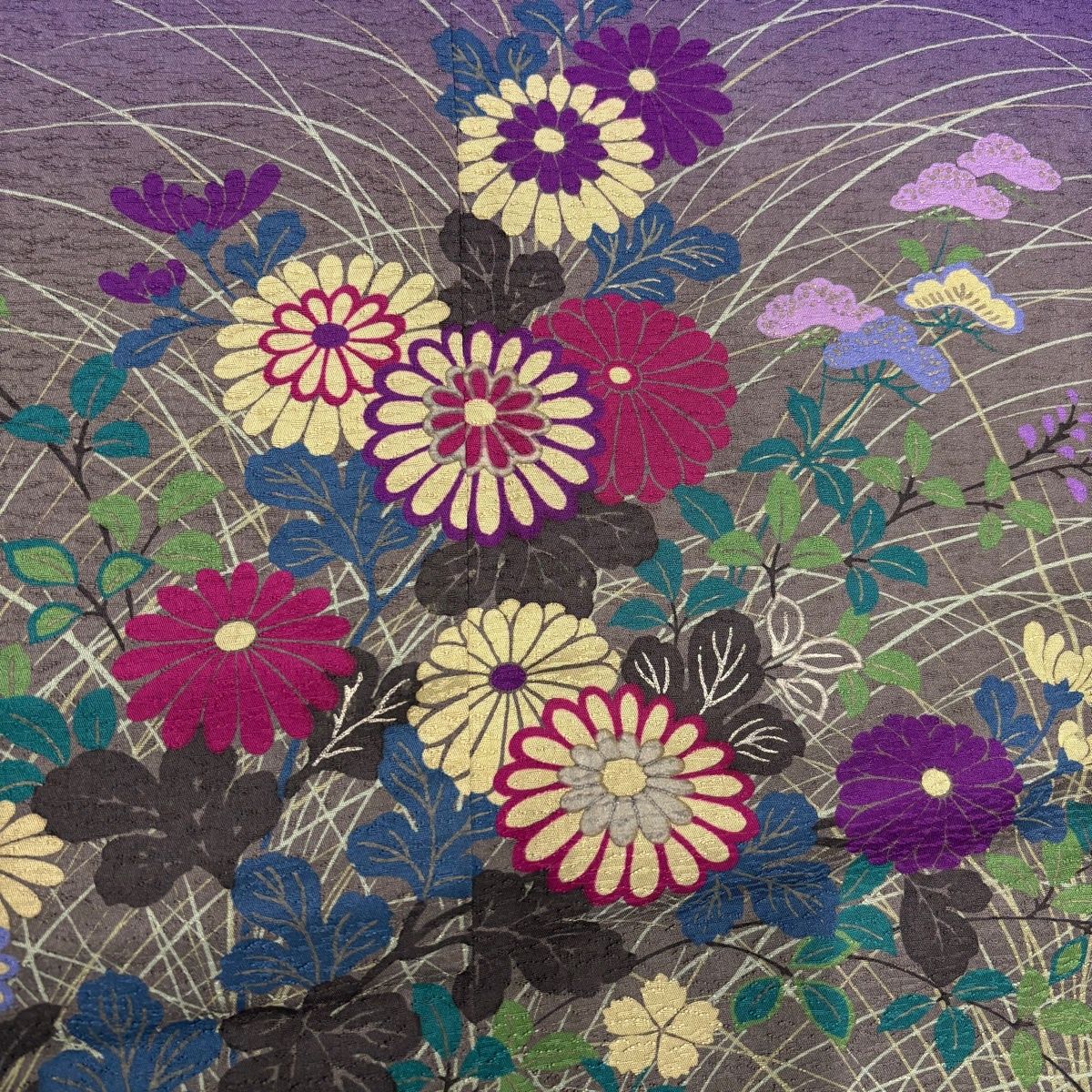 ⭐︎期間限定キャンペーン特価⭐︎美品⭐︎丸昌　紫　振袖古典柄　御所車＋おまけ付き 振袖 身丈157cm 裄丈65.5cm M 袷 秋草 染め分け ぼかし 紫 正絹 秀品