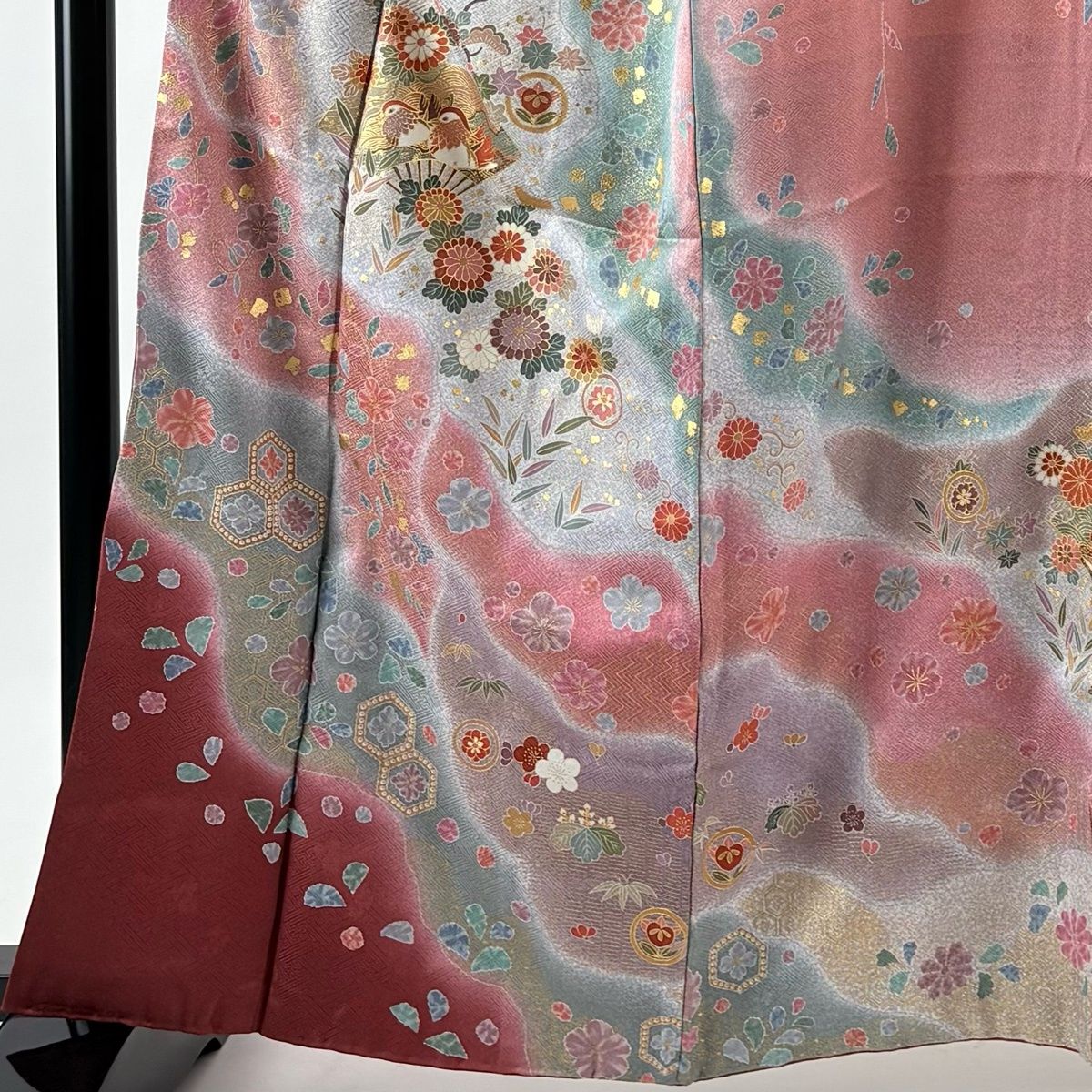 訪問着 身丈161 cm 裄丈65 M 袷 鴛鴦 松竹梅 金彩 ぼかし 濃ピンク 正絹 秀品