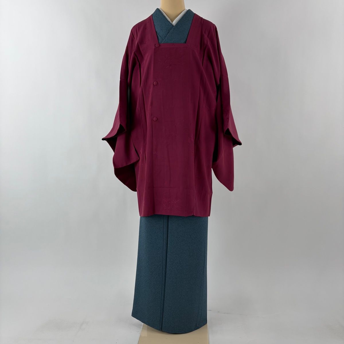 道行 身丈90 cm 裄丈66.5 M 和装コート 角衿 地紋 赤紫 正絹 秀品