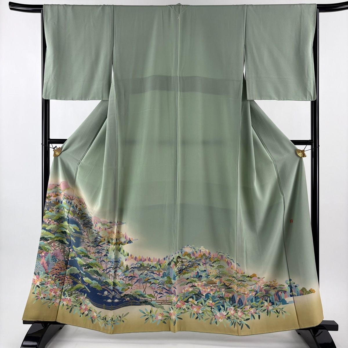 色留袖 身丈161 cm 裄丈66 M 袷 落款 風景 松 ぼかし 薄緑 正絹 秀品 一つ紋