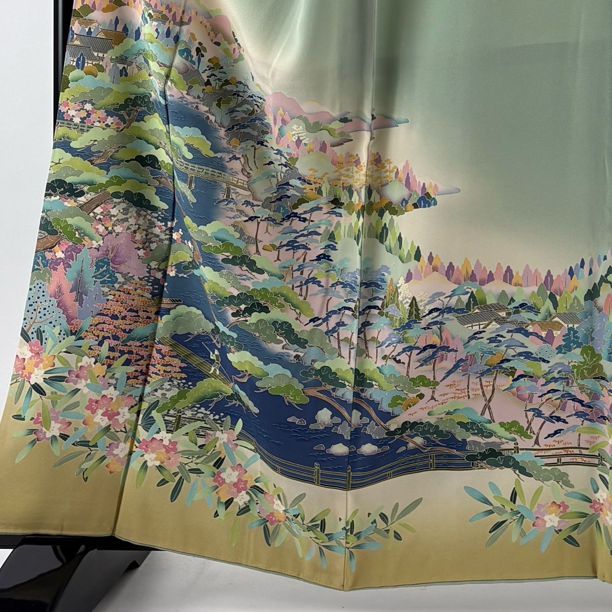 色留袖 身丈161 cm 裄丈66 M 袷 落款 風景 松 ぼかし 薄緑 正絹 秀品 一つ紋