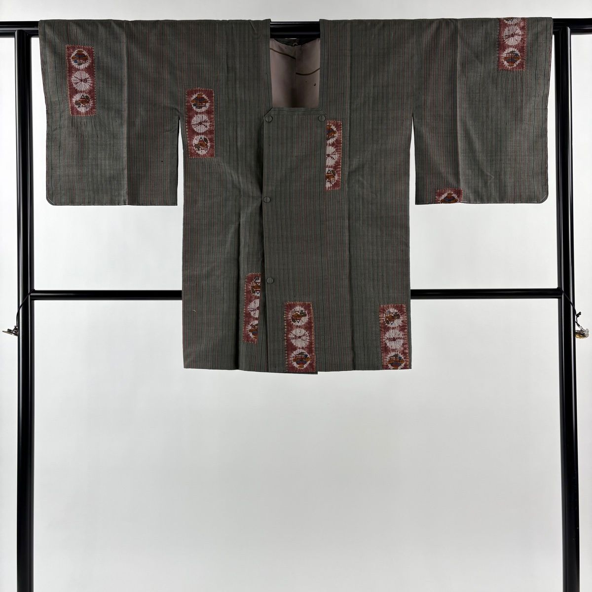  道行 身丈86 cm 裄丈63 S 紬地 吉澤与市 和装コート 角衿 家屋 縞 絞り 灰緑 正絹 秀品 羽織 着物 浴衣