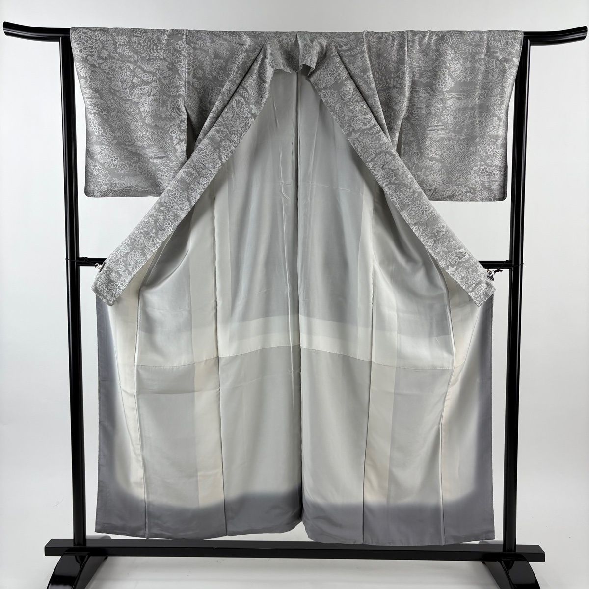  小紋 身丈155 5 cm 裄丈63 S 袷 花丸文 桜 紋意匠 灰色 正絹 小紋 着物