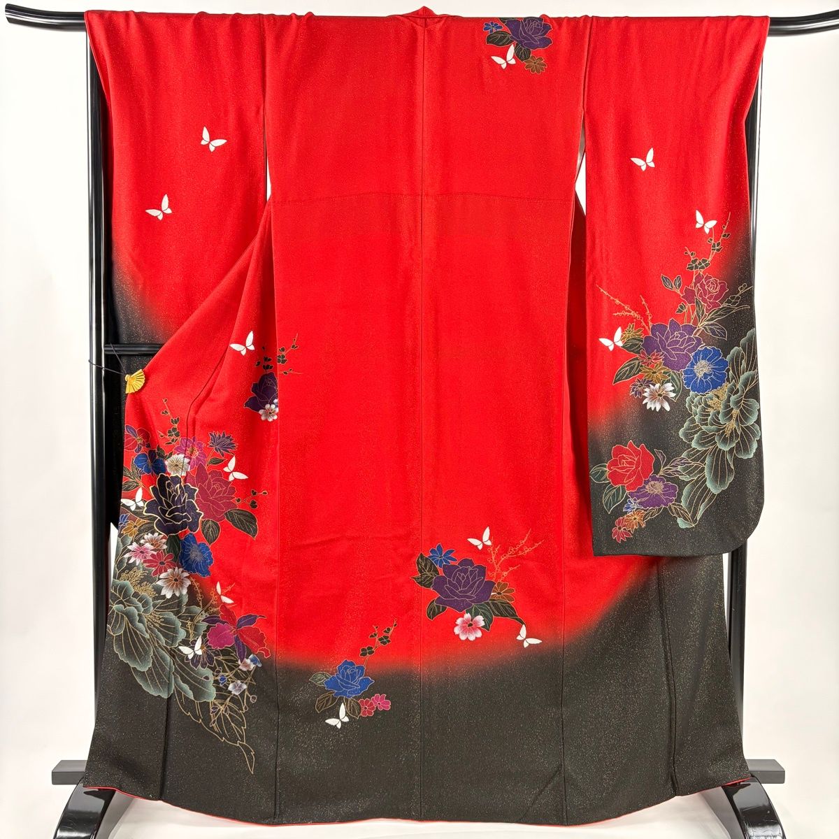 振袖 身丈166.5 cm 裄丈68.5 L 袷 薔薇 草花 金通し 金銀彩 赤 正絹
