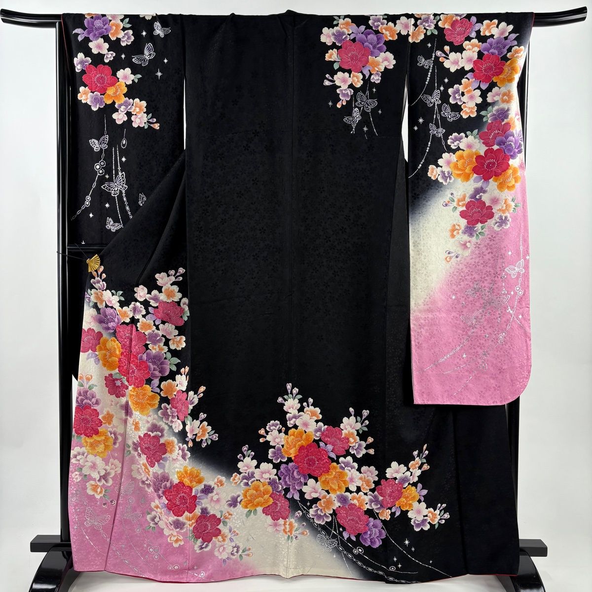 振袖 身丈166 cm 裄丈67 5 L 袷 桜 蝶 銀彩 箔 黒 正絹