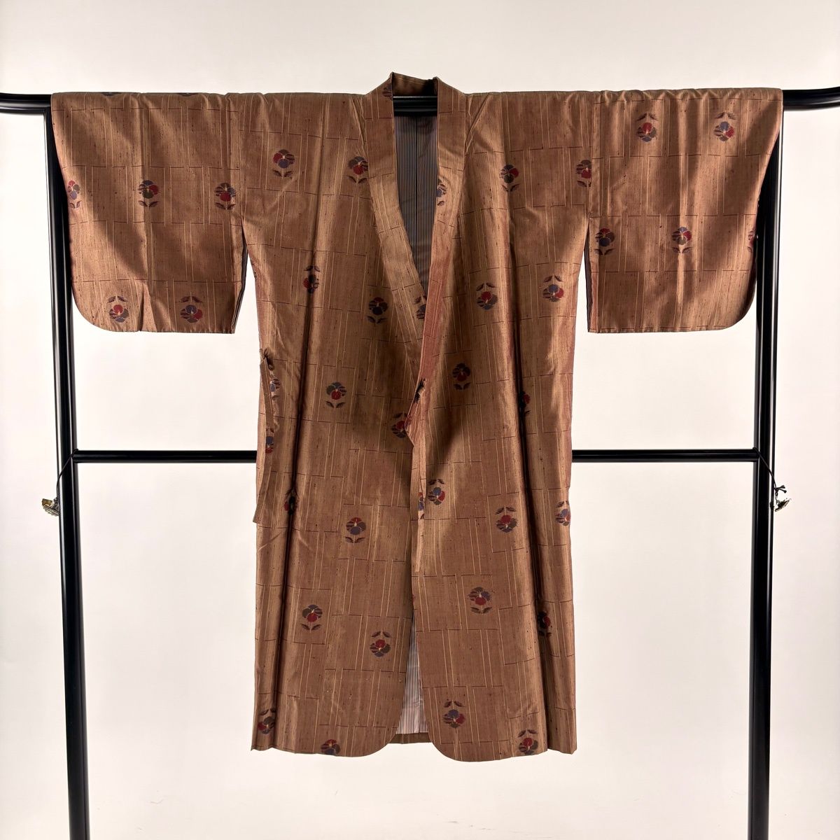  道中着 身丈122.5 cm 裄丈65.5 M 和装コート 着物衿 紬地 椿 茶色 正絹 羽織 着物 浴衣