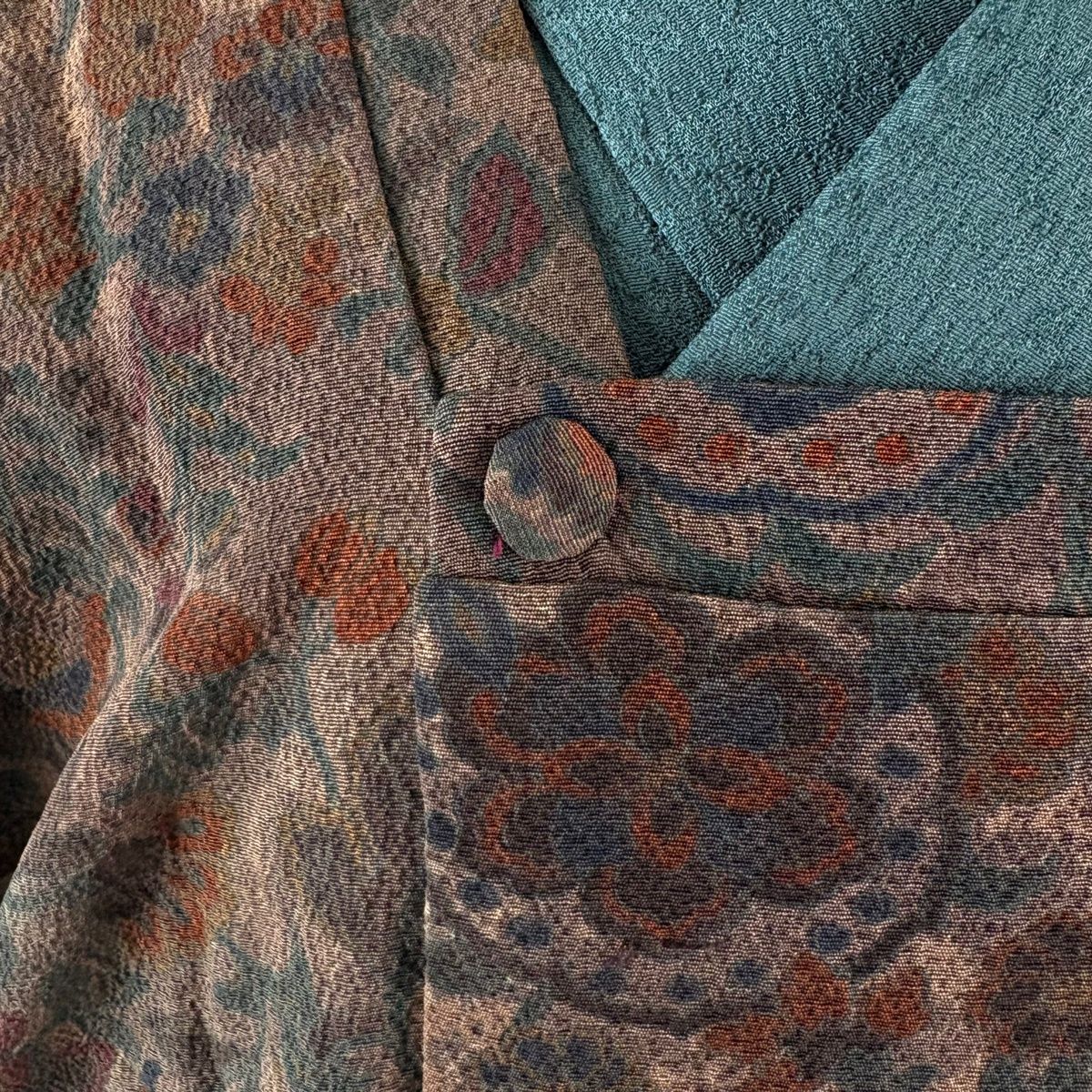 道行 身丈96 cm 裄丈62.5 S 和装コート 角衿 草花 鳥 灰紫 正絹 上品コーデ 柄物