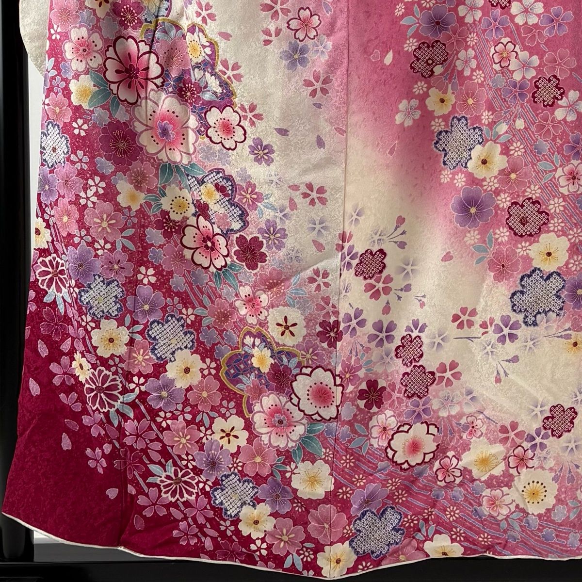振袖 身丈157.5 cm 裄丈64.5 M 袷 桜 草花 ぼかし ピンク 正絹