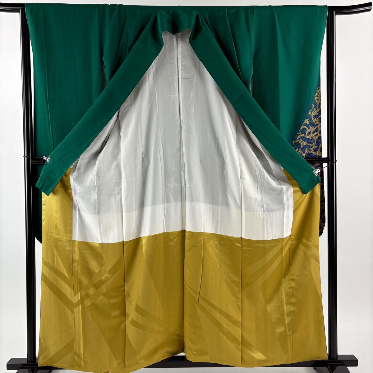  振袖 身丈158.5 cm 裄丈63 S 袷 斉藤三才 落款 鳥 幾何学模様 金彩 ぼかし 緑 正絹 振袖 着物