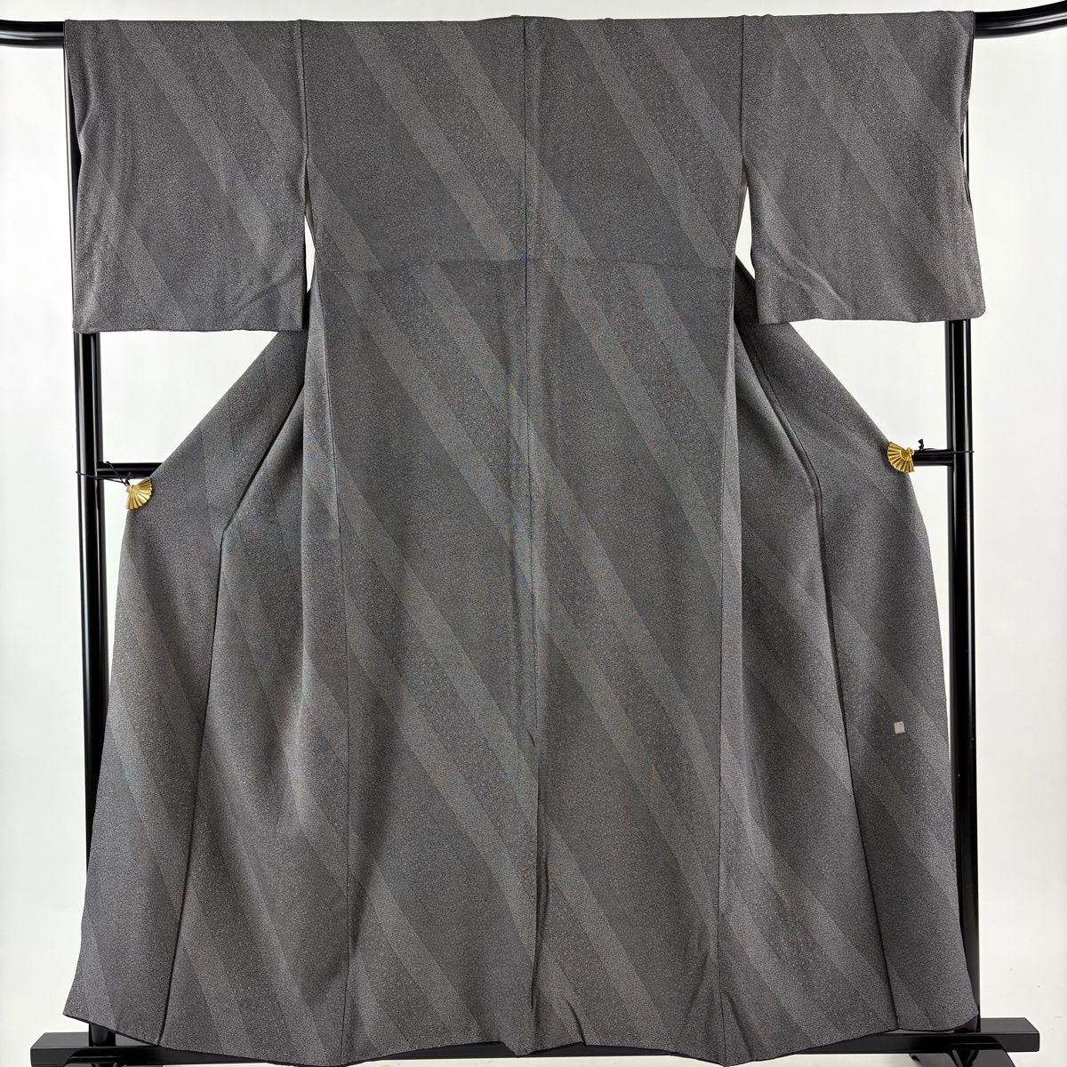 江戸小紋 身丈157.5 cm 裄丈66 M 袷 落款 寄せ柄 斜縞 黒灰 正絹