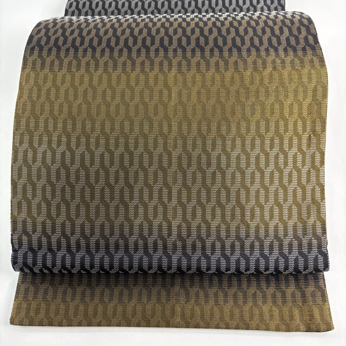 袋帯 幾何学模様 金銀糸 墨色 全通 正絹