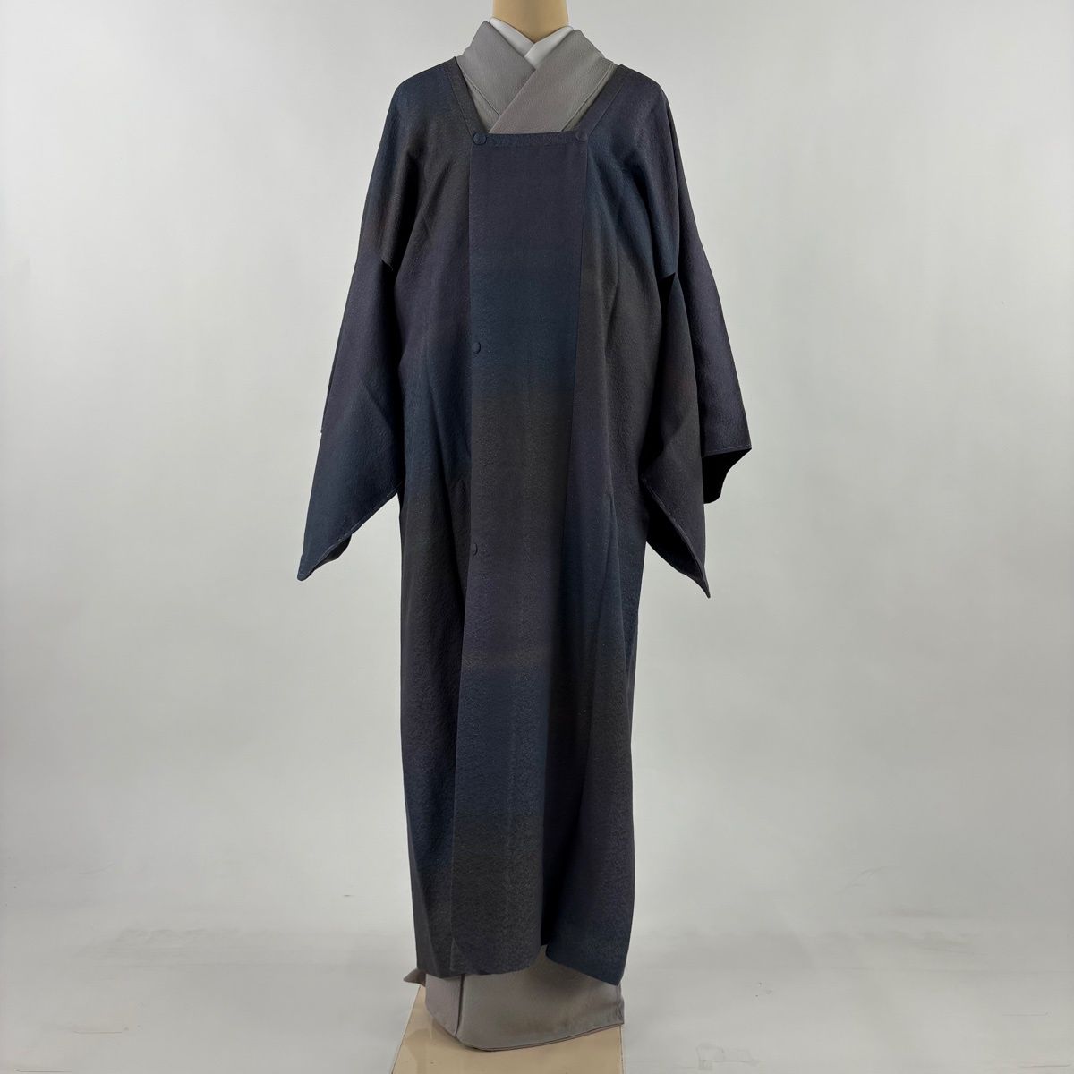 道行 身丈127 cm 裄丈66 M 和装コート 角衿 霞 銀通し 灰紫 正絹 秀品