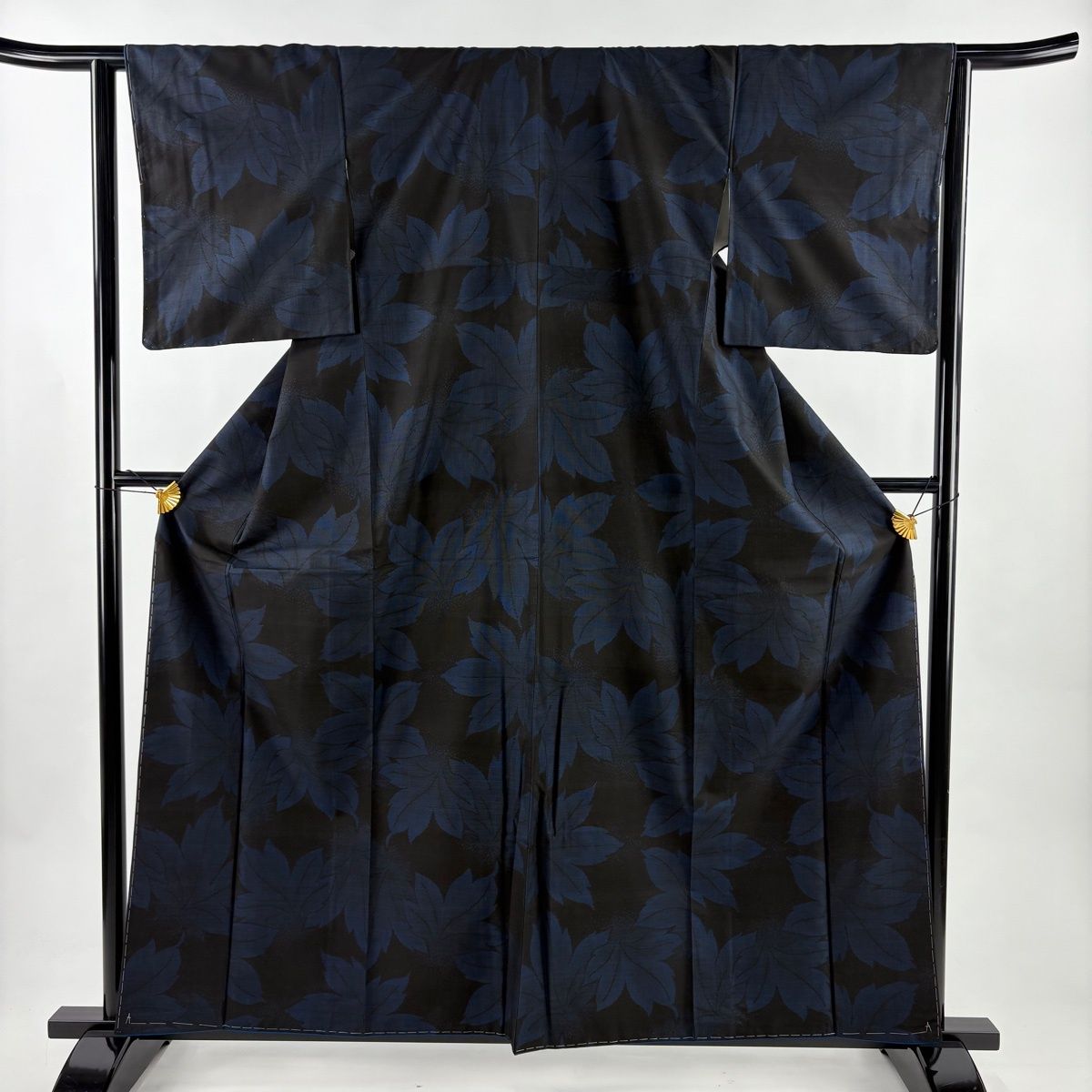 紬 身丈161 cm 裄丈64 M 袷 楓 青黒 正絹 秀品