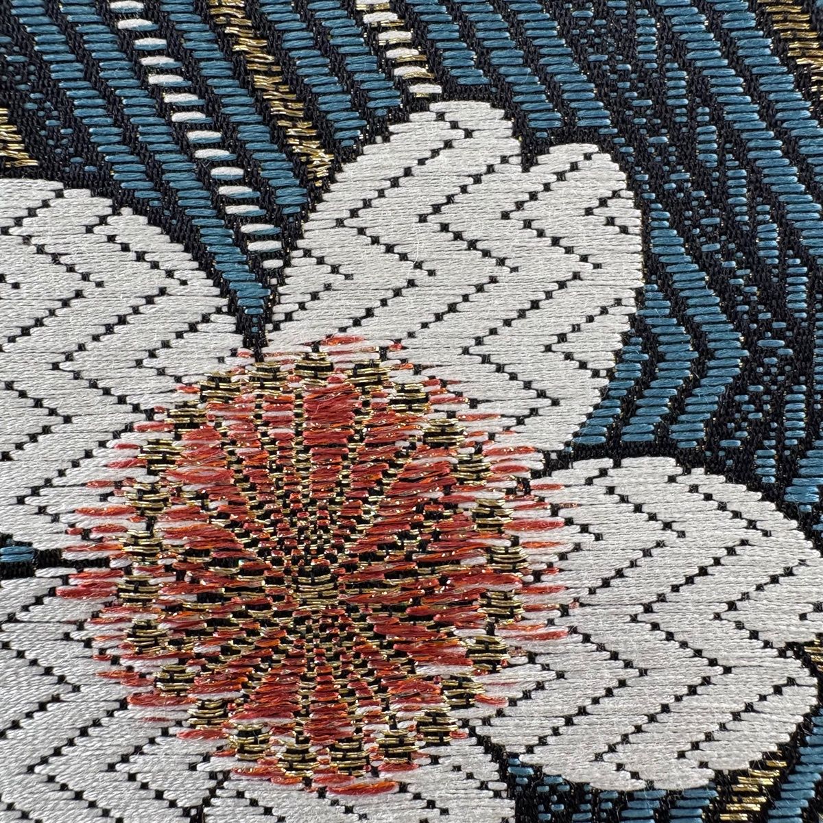 袋帯 秀品 やまと 桜 花びら 金糸 箔 水色 六通 正絹