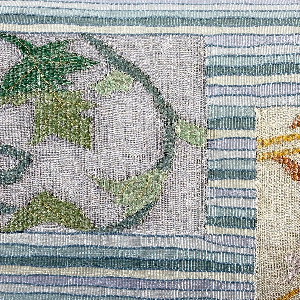 名古屋帯 秀品 松葉仕立て 八寸名古屋帯 縞 葉柄 金銀糸 灰緑 正絹