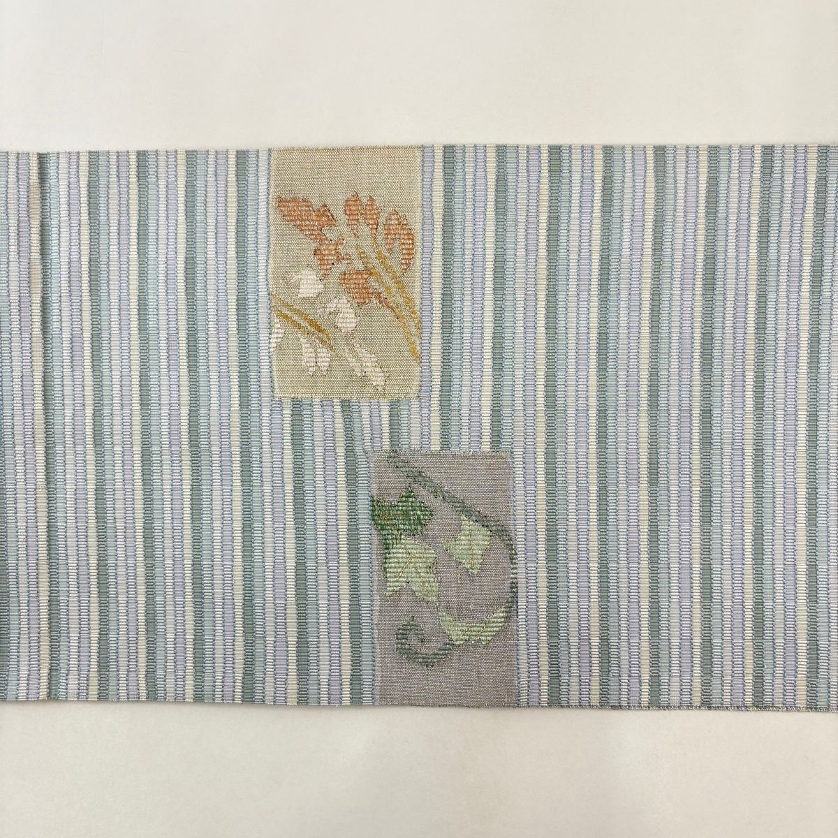  名古屋帯 秀品 松葉仕立て 八寸名古屋帯 縞 葉柄 金銀糸 灰緑 正絹 名古屋帯 帯