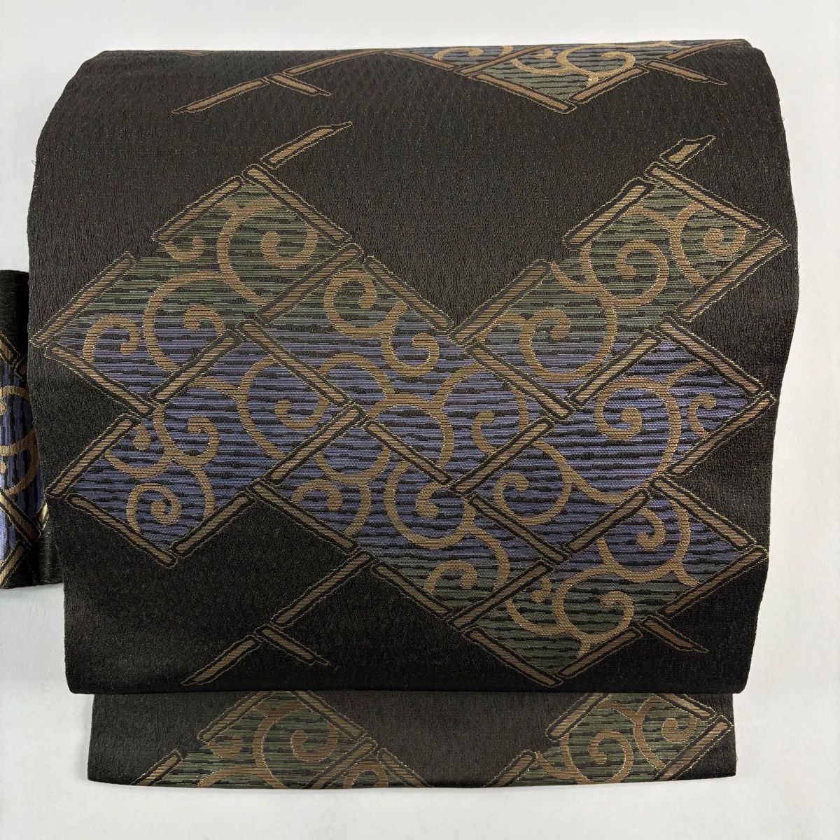 未着用正絹　唐草柄名古屋帯 楽天市場】【中古】名古屋帯 リサイクル 九寸 開き仕立て 正絹 全通 黒