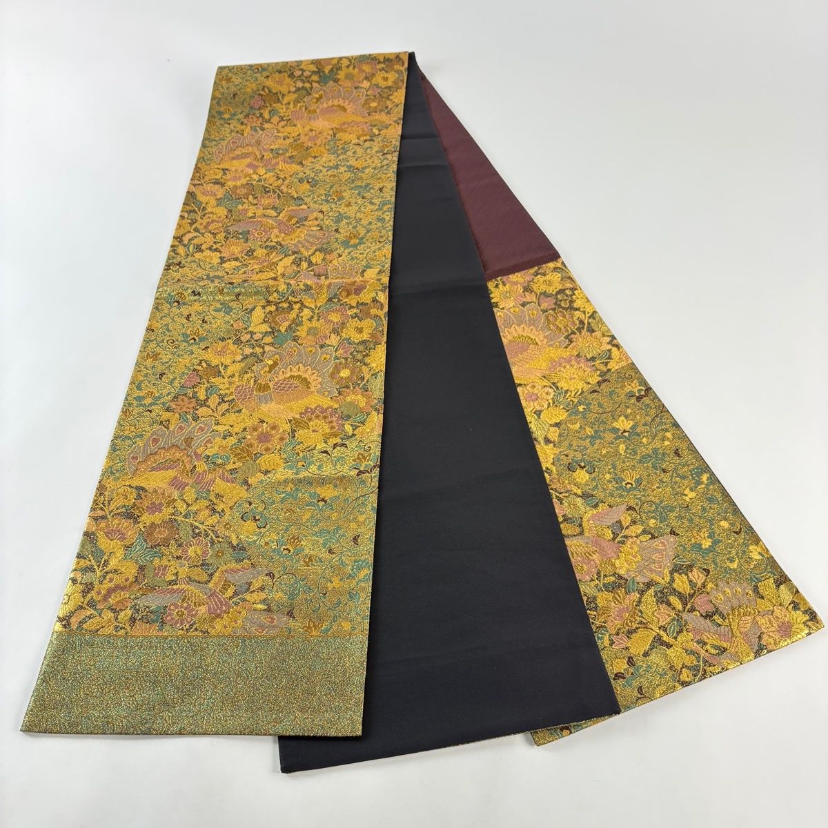 美品】 袋帯 秀品 孔雀 花唐草 金糸 箔 焦茶色 六通 正絹 【中古