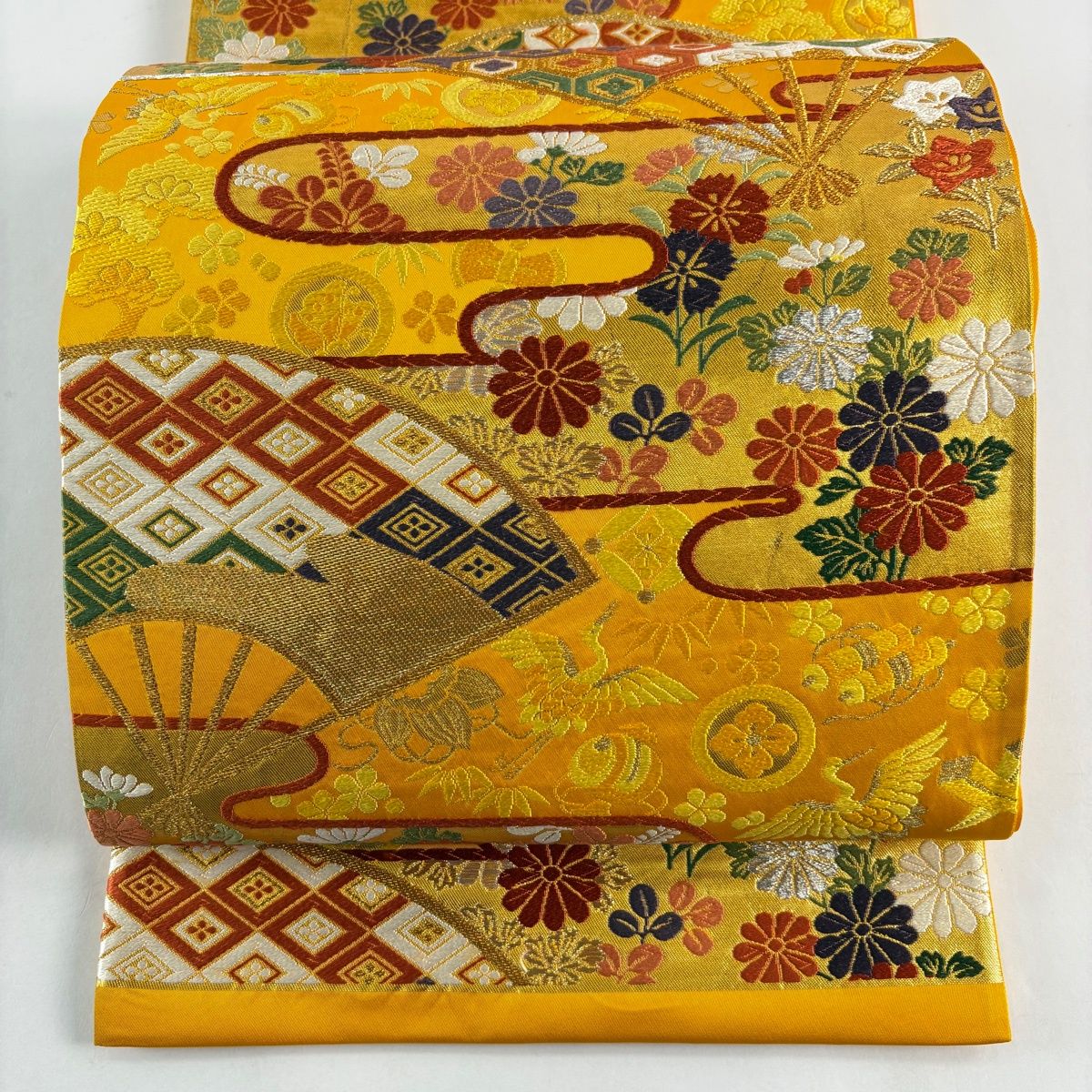 袋帯 秀品 関西仕立て 扇 草花 金銀糸 箔 山吹色 六通 正絹 【中古