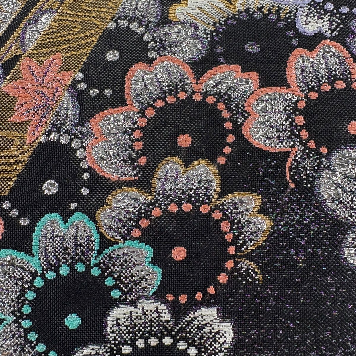 袋帯 秀品 草花 蔓帯 金糸 箔 濃紺 六通 正絹