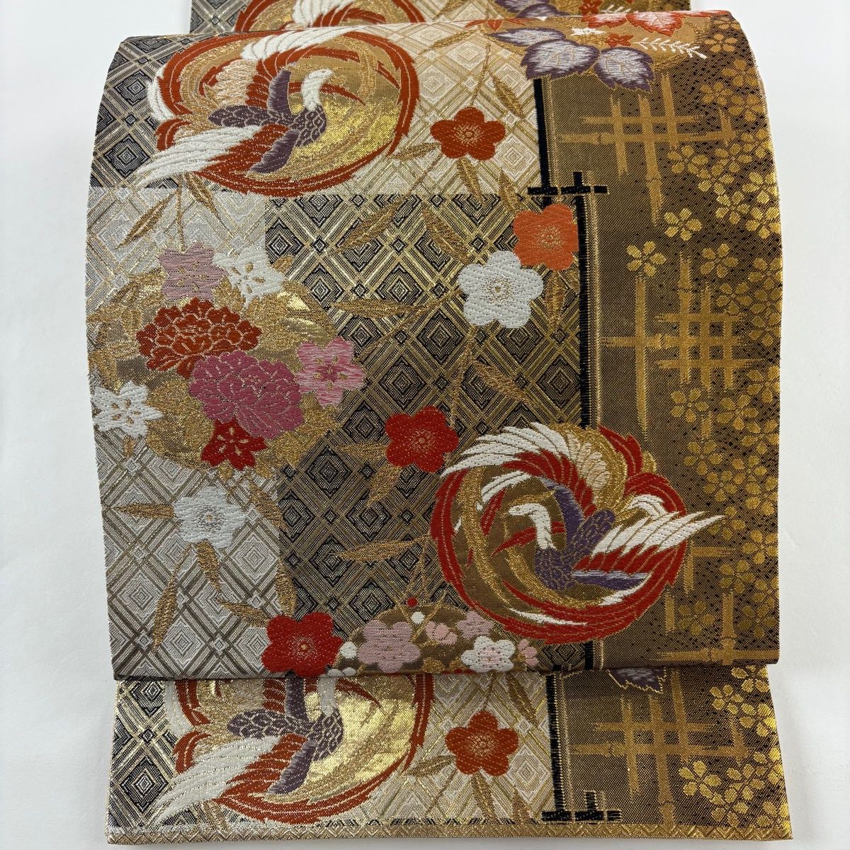 袋帯 秀品 鳥丸文 梅 金糸 箔 クリーム 六通 正絹