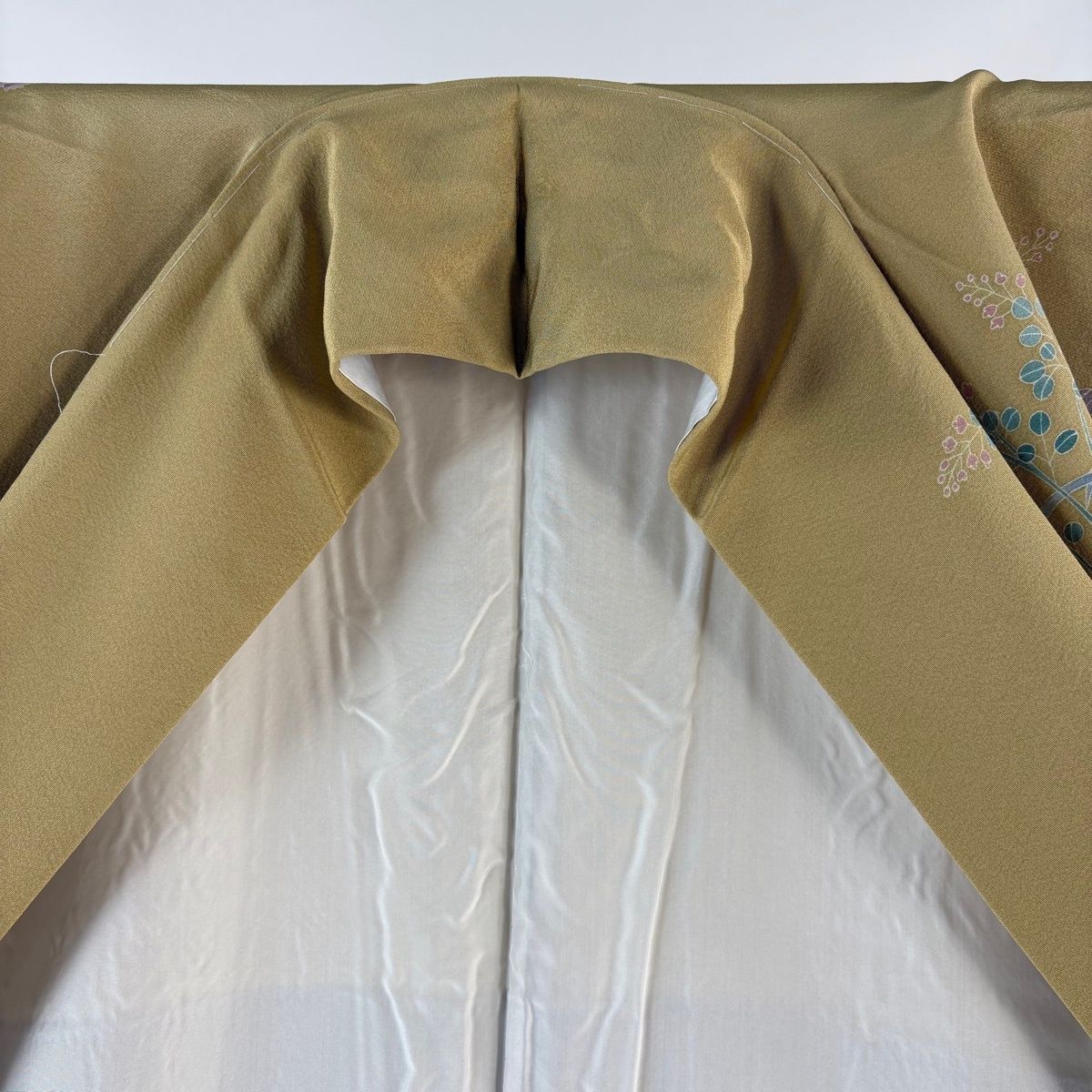  訪問着 身丈160 cm 裄丈65 M 袷 寺西一紘 落款 松竹梅 霞 薄黄土色 正絹 訪問着 付け下げ 着物