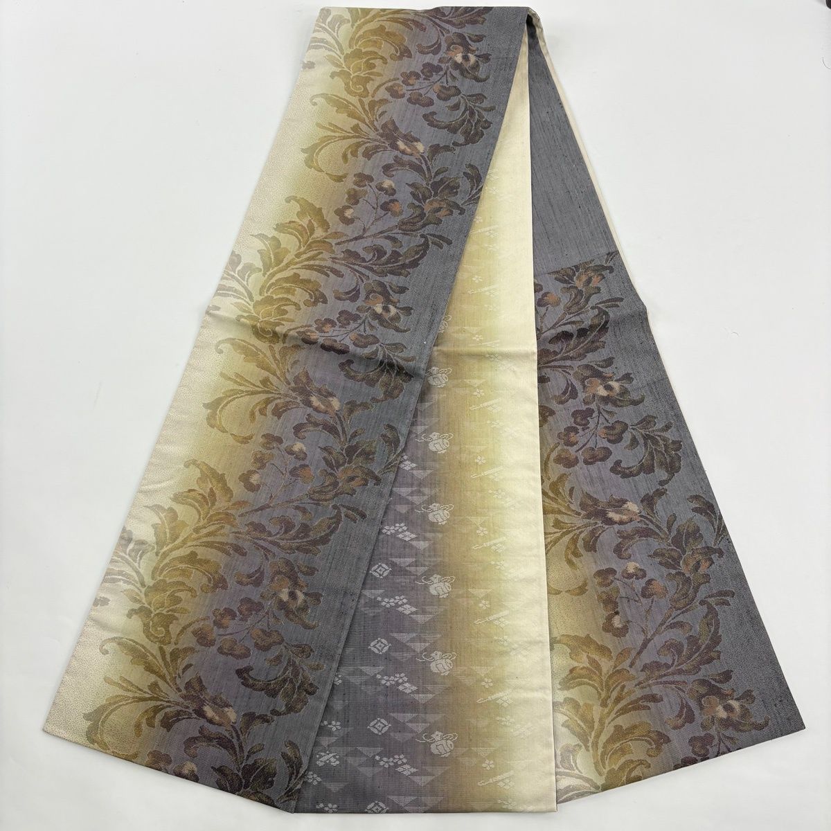 付下げ 身丈163.5cm 裄丈66cm M 袷 袋帯セット 鳥 霞 相良刺繍 金彩 灰