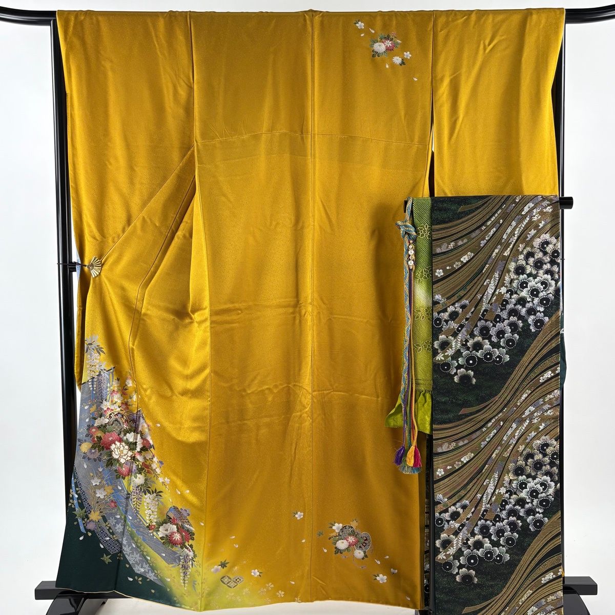 振袖 身丈160.5 cm 裄丈66 M 袷 袋帯フルセット 鼓 牡丹 金糸 金彩 山吹色 正絹 秀品