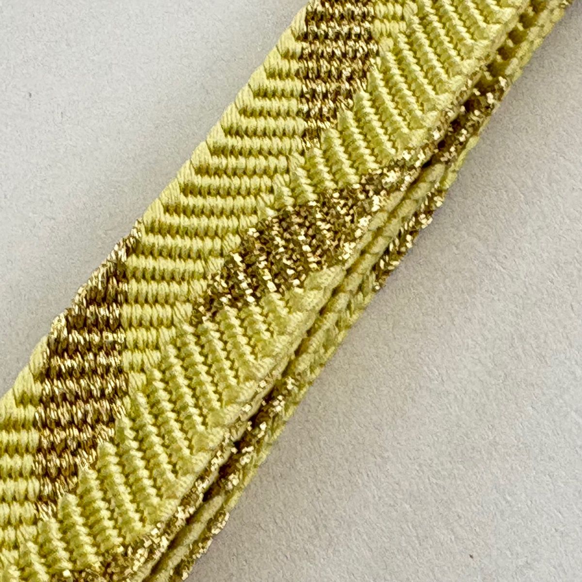  帯締め 無形文化財 有職組紐 道明 カジュアル 金糸 薄黄 正絹 和装小物 帯締め 帯留め 帯飾り