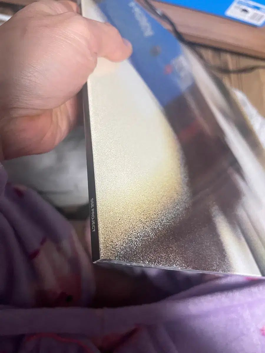 モンダーグリーン