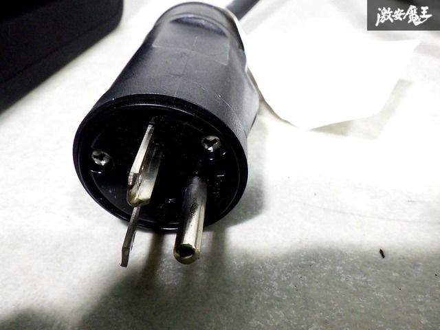 BMW 電気自動車 EV車 純正 充電ケーブル 8648050-03 200V BMW 電気自動車 EV車 純正 充電ケーブル 8648050-03 200V BMW 純正