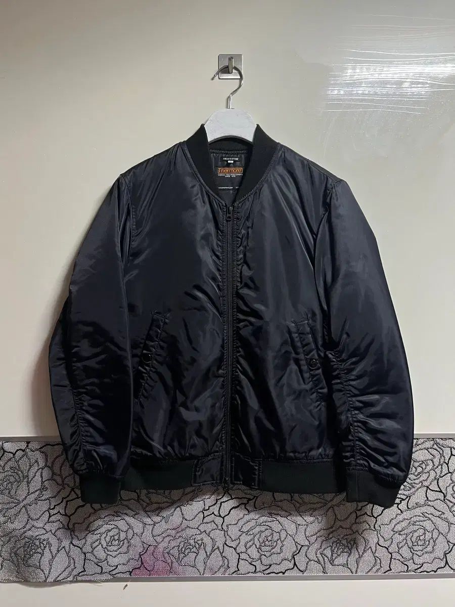 フリックス ストア モア フライト ジャケット