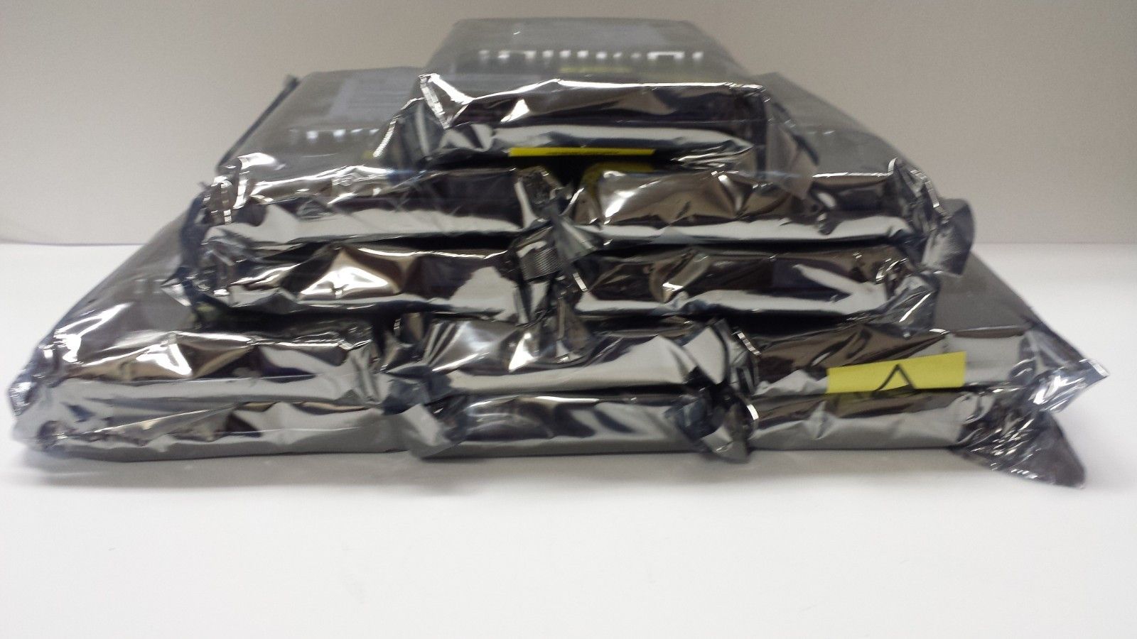 90日保証 再生品 HP 495277-004 300 GB 15 K 4 FC DP HARD DRIVE AG 690 B