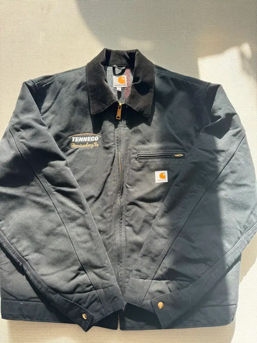 Carhartt カーハート デトロイト j 001 XL