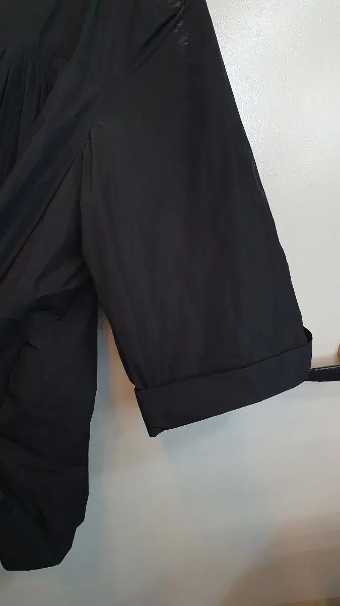 COS Aライン ミニ ONE PIECE ブラック 42