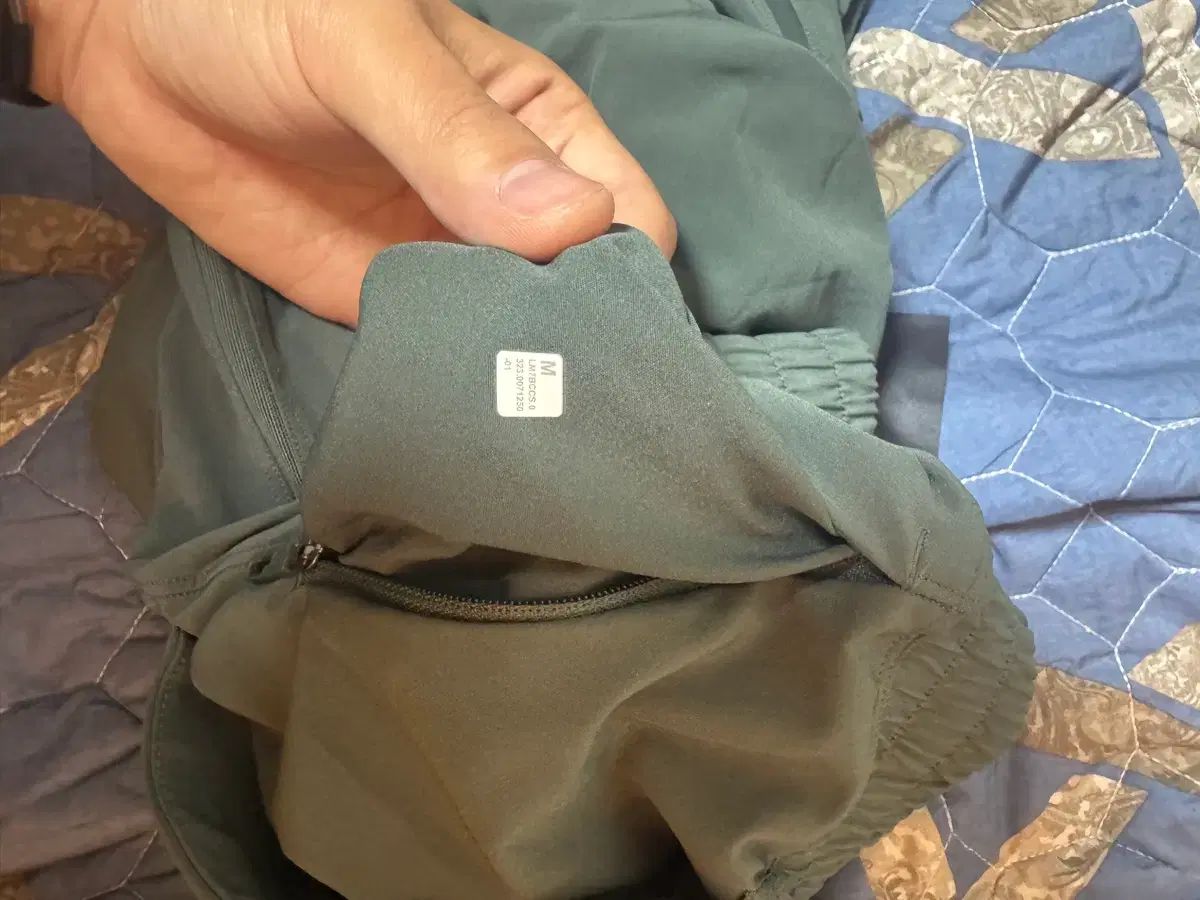  ルルレモン FACE BREAKER ライナー 9インチ m カーキ ヨガウェア ヨガ ピラティス