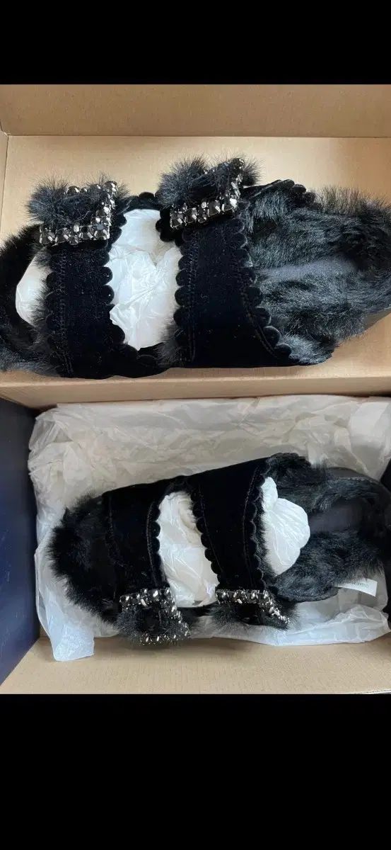 シューコンマボニー ファー スリッパ 240