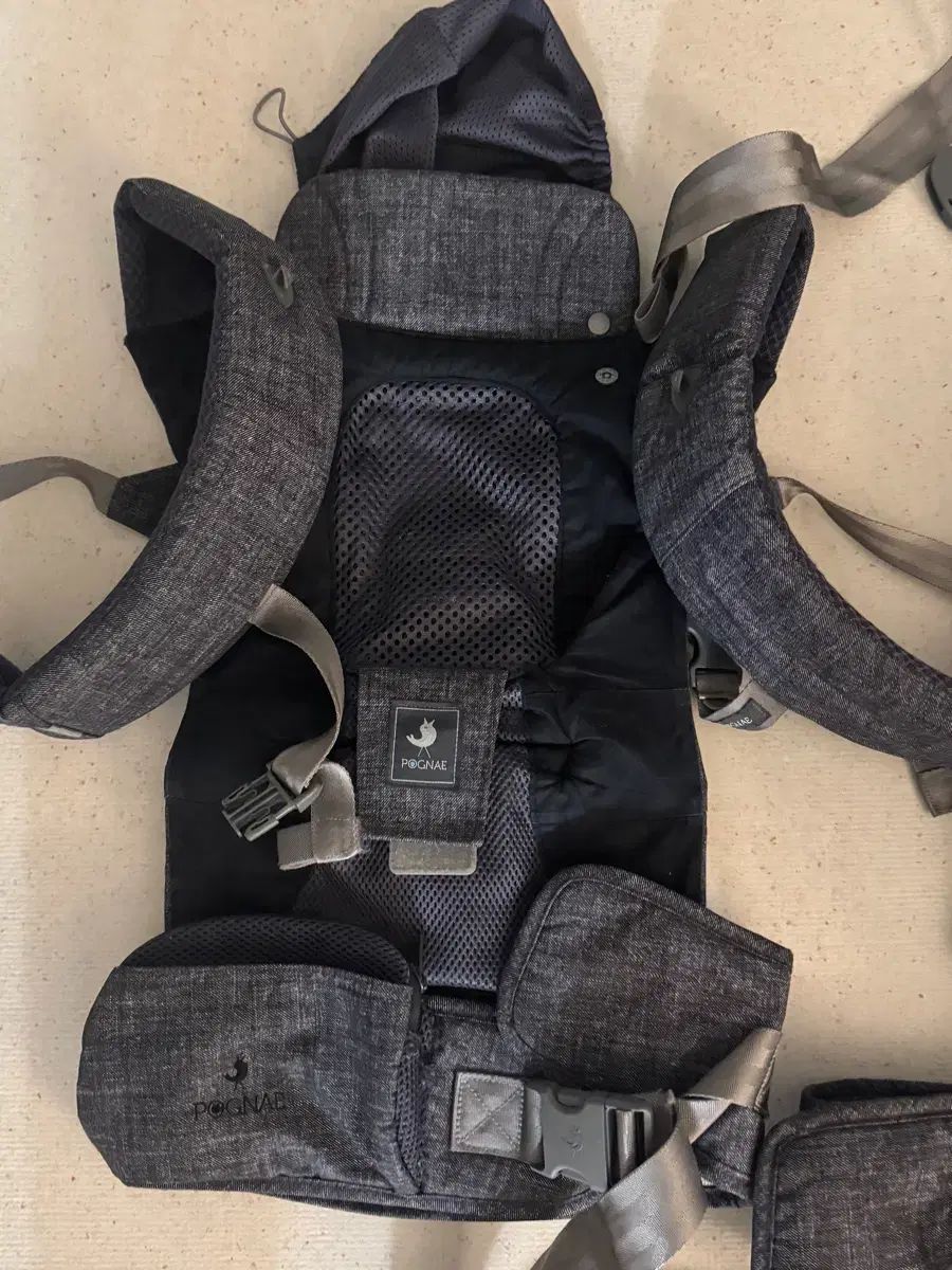  状態最高です 霧の中 マックス オールインワン ベビーキャリア 専門分野 洗濯完了 その他 抱っこひも スリング